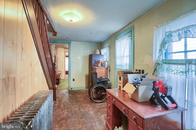 240 E MAIN ST, Middletown, PA 17057