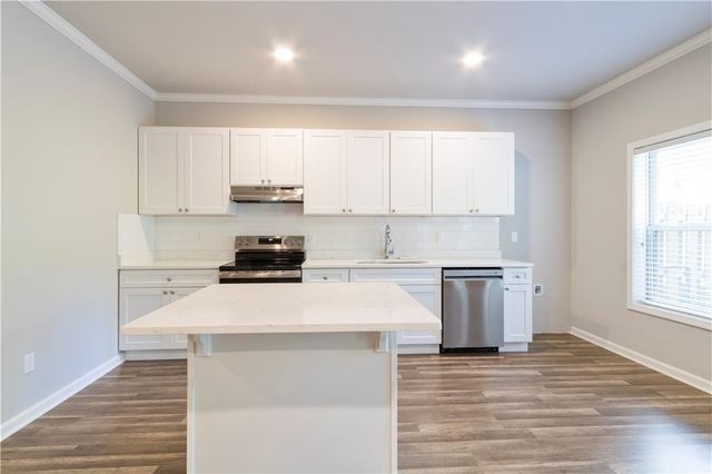 1838 Glenview Park Circle, Duluth, GA 30097