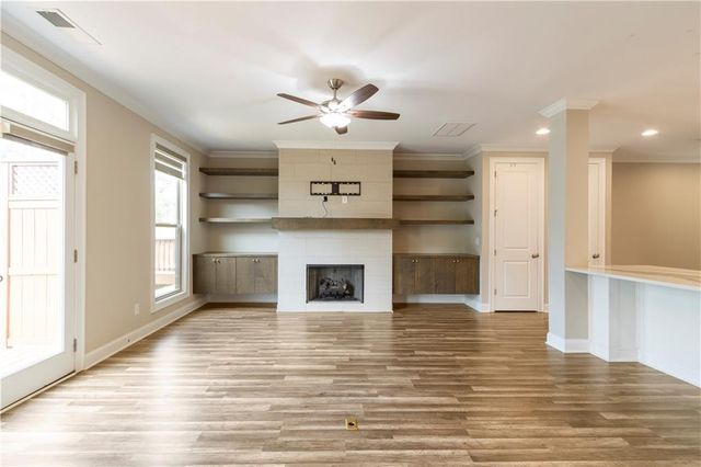 1838 Glenview Park Circle, Duluth, GA 30097