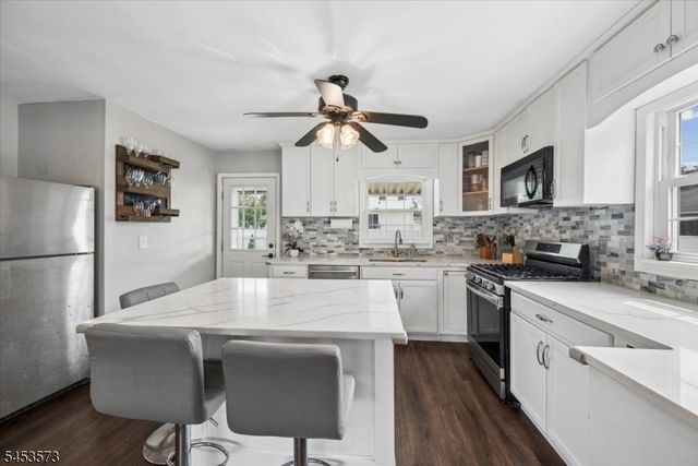 813 Raritan Ave, Manville Boro, NJ 08835