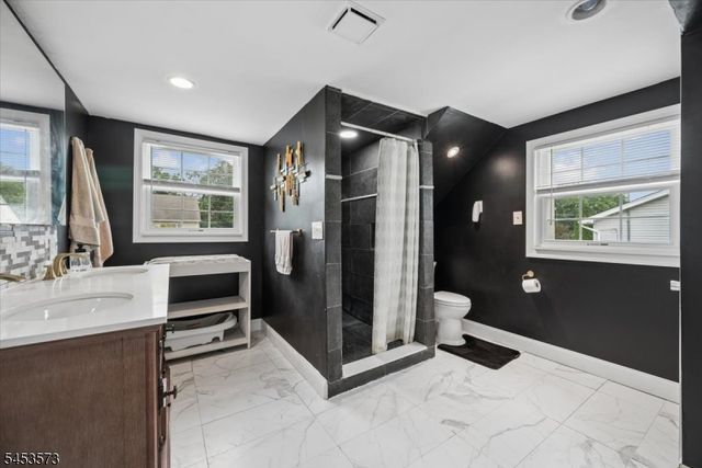 813 Raritan Ave, Manville Boro, NJ 08835