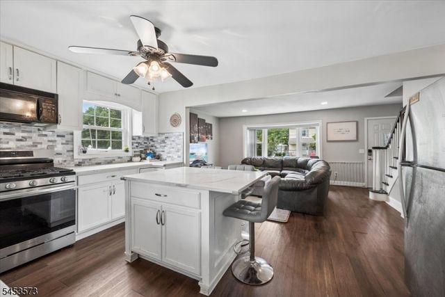 813 Raritan Ave, Manville Boro, NJ 08835
