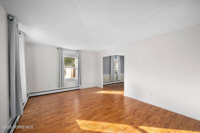 5709 Plantation Drive, Toledo, OH 43623