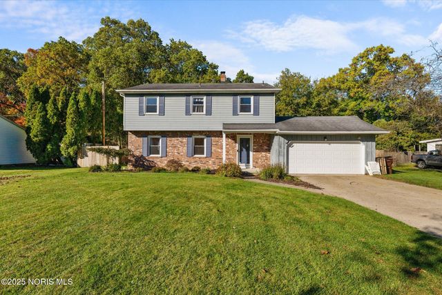 5709 Plantation Drive, Toledo, OH 43623