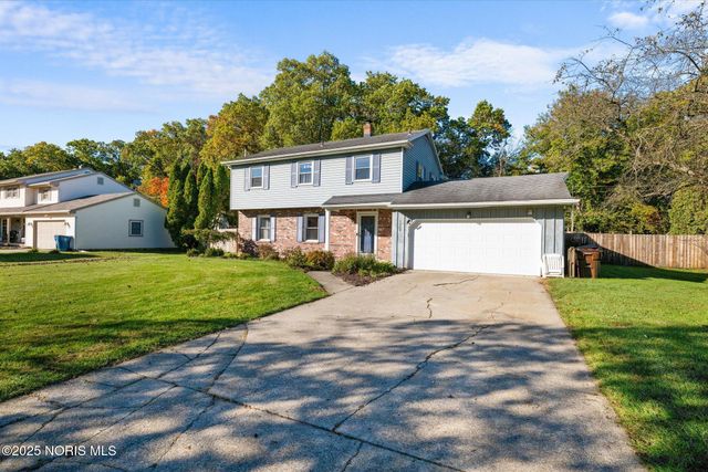 5709 Plantation Drive, Toledo, OH 43623