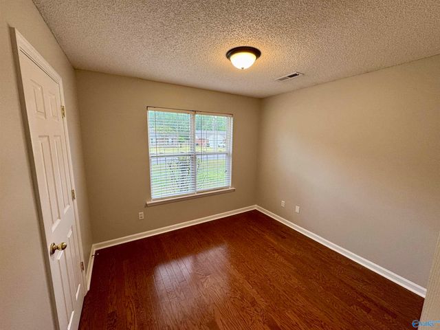 103 Balsam Poplar Way, Harvest, AL 35749