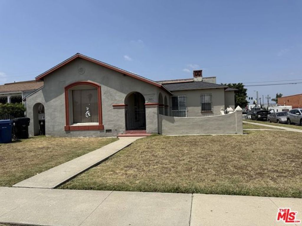1501 W 87th Street, Los Angeles, CA 90047
