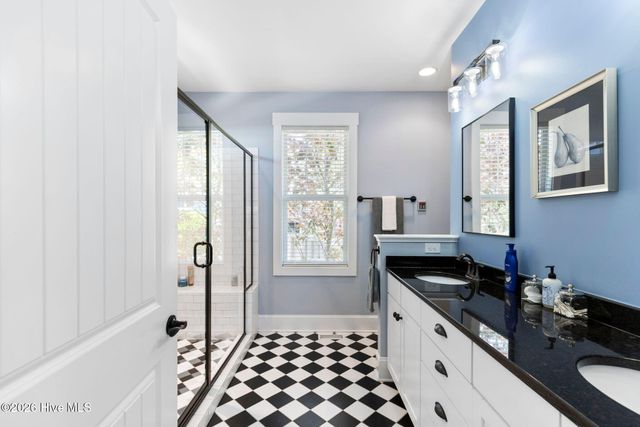 1236 N Caswell Avenue, Southport, NC 28461