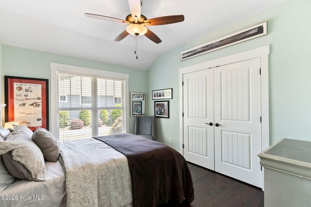 1236 N Caswell Avenue, Southport, NC 28461