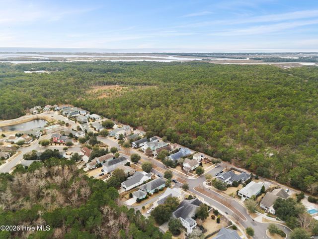 1236 N Caswell Avenue, Southport, NC 28461