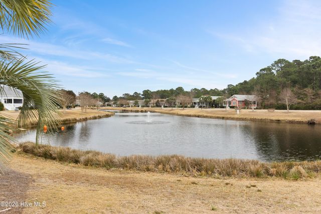 1236 N Caswell Avenue, Southport, NC 28461