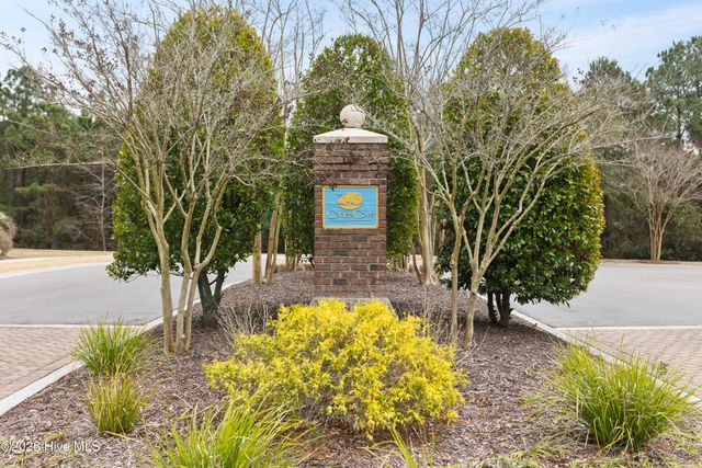 1236 N Caswell Avenue, Southport, NC 28461