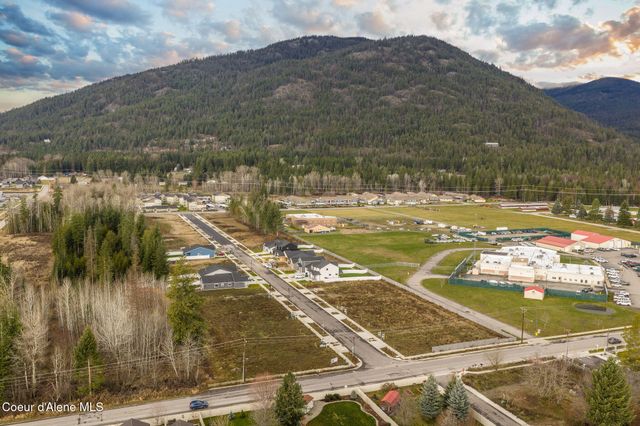 1140 Jersey St, Sandpoint, ID 83864