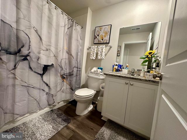 462 MOSSY GROVE LN, La Plata, MD 20646