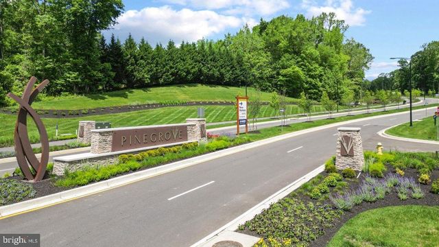 462 MOSSY GROVE LN, La Plata, MD 20646