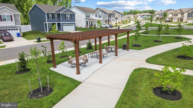 462 MOSSY GROVE LN, La Plata, MD 20646