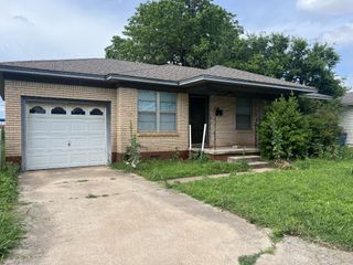 918 W Cherokee Place, Lindsay, OK 73052