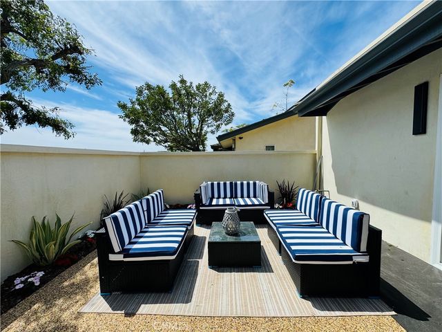 41 Mainsail, Corona Del Mar, CA 92625