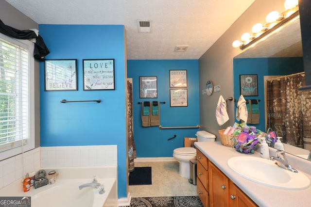 270 Roberts Trail, Locust Grove, GA 30248