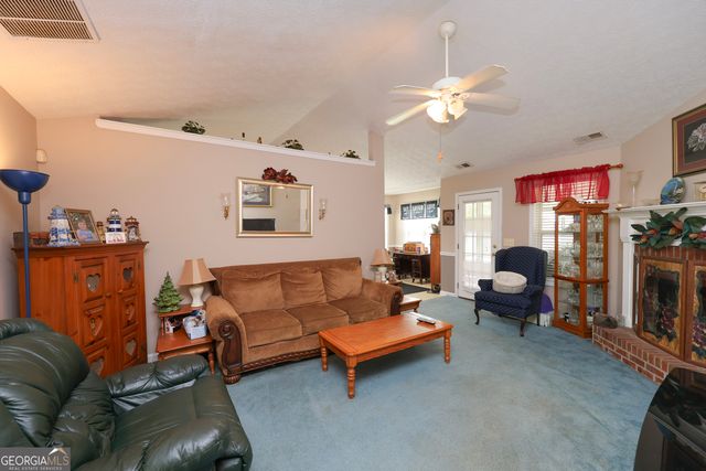 270 Roberts Trail, Locust Grove, GA 30248