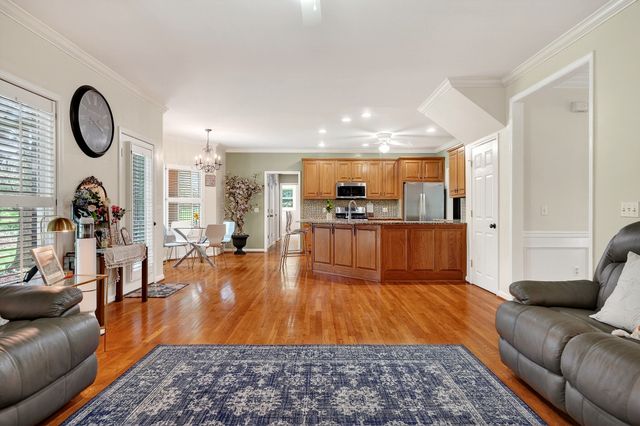 661 Canter Ln, Cookeville, TN 38501