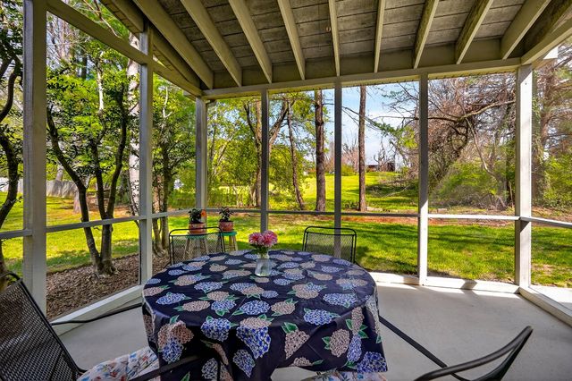 661 Canter Ln, Cookeville, TN 38501