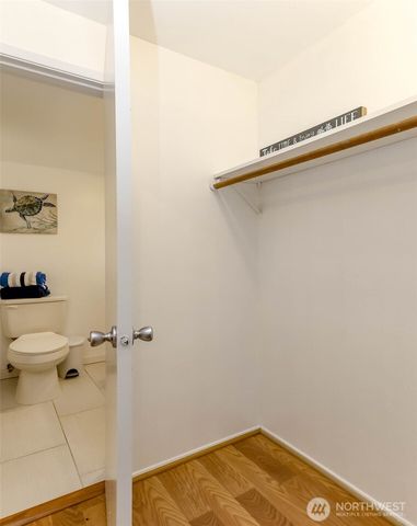30303 6th Avenue SW, Federal Way, WA 98023