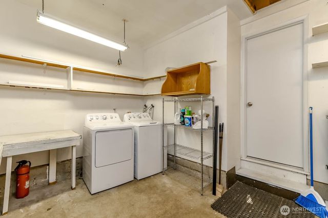 30303 6th Avenue SW, Federal Way, WA 98023