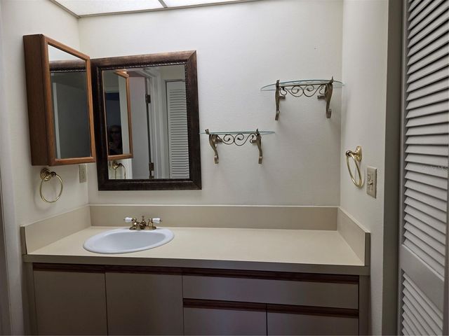 251 FENWICK DRIVE 14, Venice, FL 34285