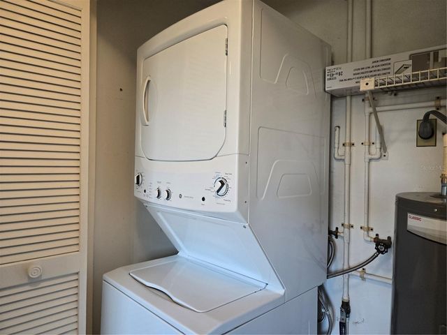 251 FENWICK DRIVE 14, Venice, FL 34285