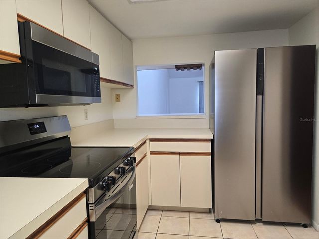 251 FENWICK DRIVE 14, Venice, FL 34285