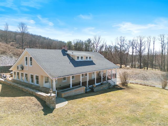 70 Barmore Road, Lagrangeville, NY 12540