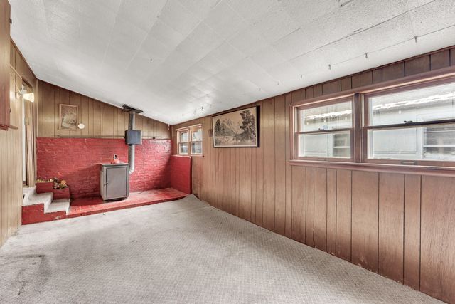 2441 N Prospect Avenue, Springfield, MO 65803