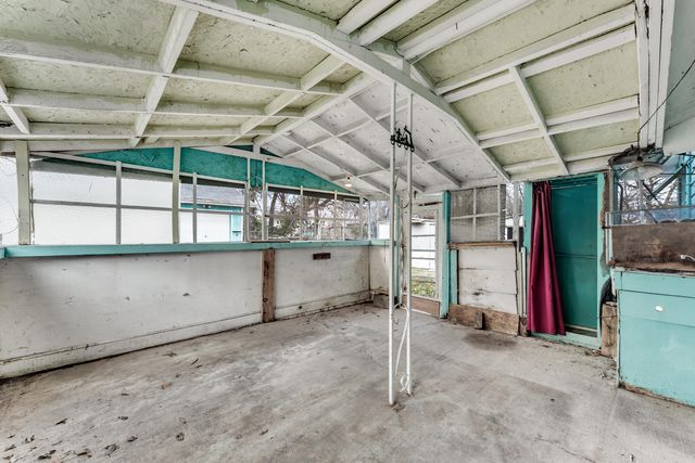 2441 N Prospect Avenue, Springfield, MO 65803