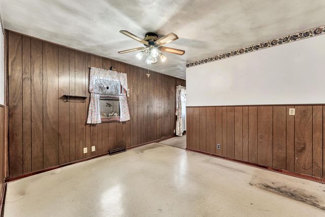 2441 N Prospect Avenue, Springfield, MO 65803