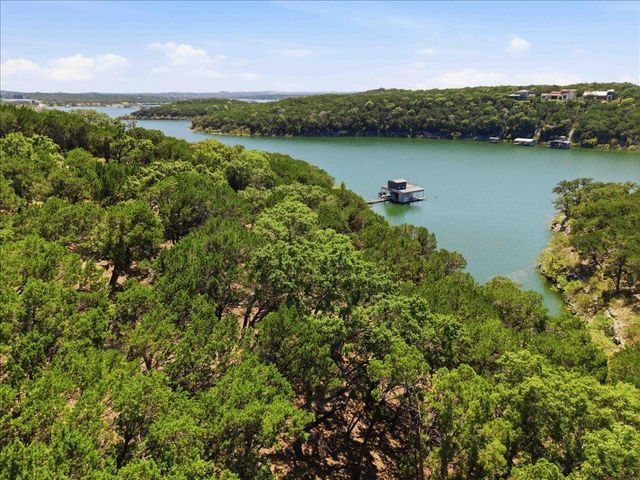 18005 Breakwater DR, Jonestown, TX 78645