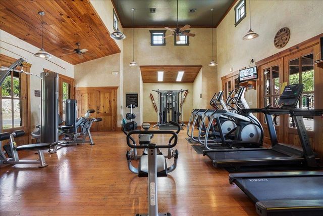 18005 Breakwater DR, Jonestown, TX 78645