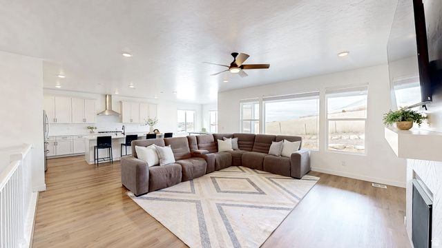 872 W UNION BENCH DR, Mapleton, UT 84664