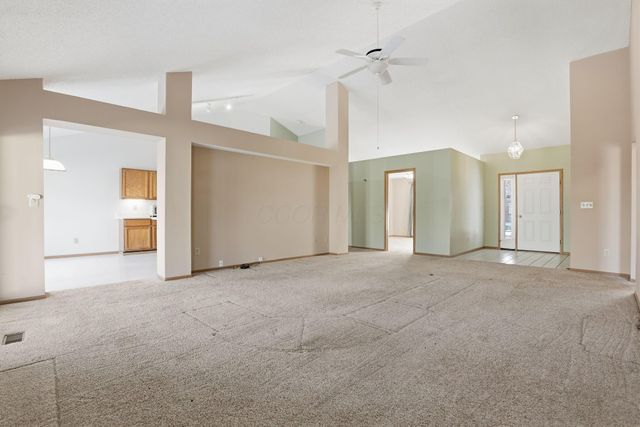 3548 Haywood Court, Pickerington, OH 43147