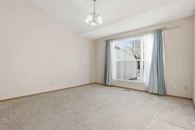 3548 Haywood Court, Pickerington, OH 43147