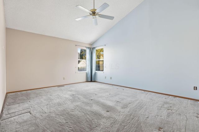 3548 Haywood Court, Pickerington, OH 43147