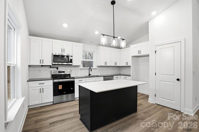 223 Aspen Drive, Gastonia, NC 28052