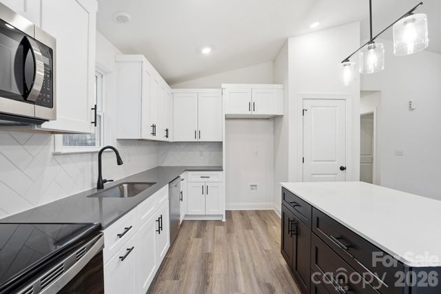 223 Aspen Drive, Gastonia, NC 28052