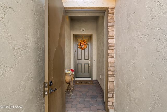 32433 S Desert Pupfish Drive, Oracle, AZ 85623