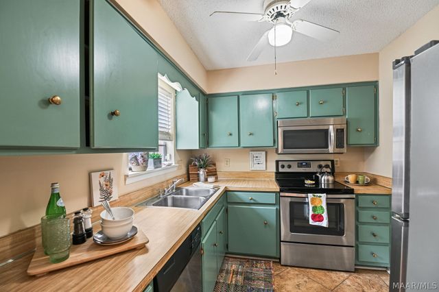1630 Limestone Court, Montgomery, AL 36117