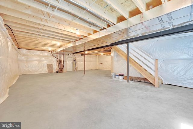 5784 WILD LILAC DR, East Petersburg, PA 17520