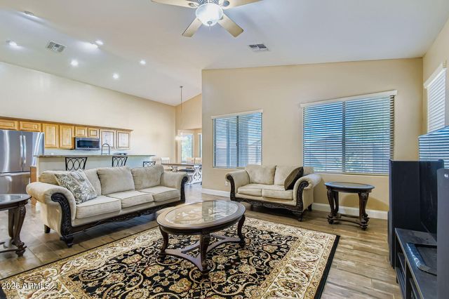 46108 W MORNING VIEW Lane, Maricopa, AZ 85139