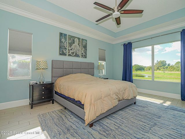 395 Sapphire Way SW, Vero Beach, FL 32968