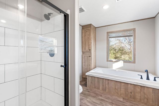 412 Holloway Lane, Big Sandy, TX 75755