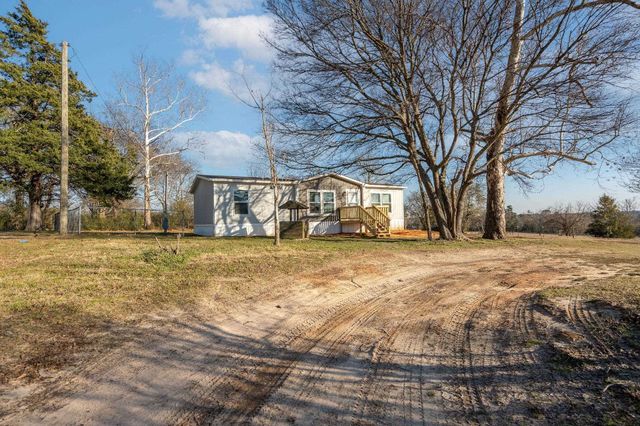 412 Holloway Lane, Big Sandy, TX 75755